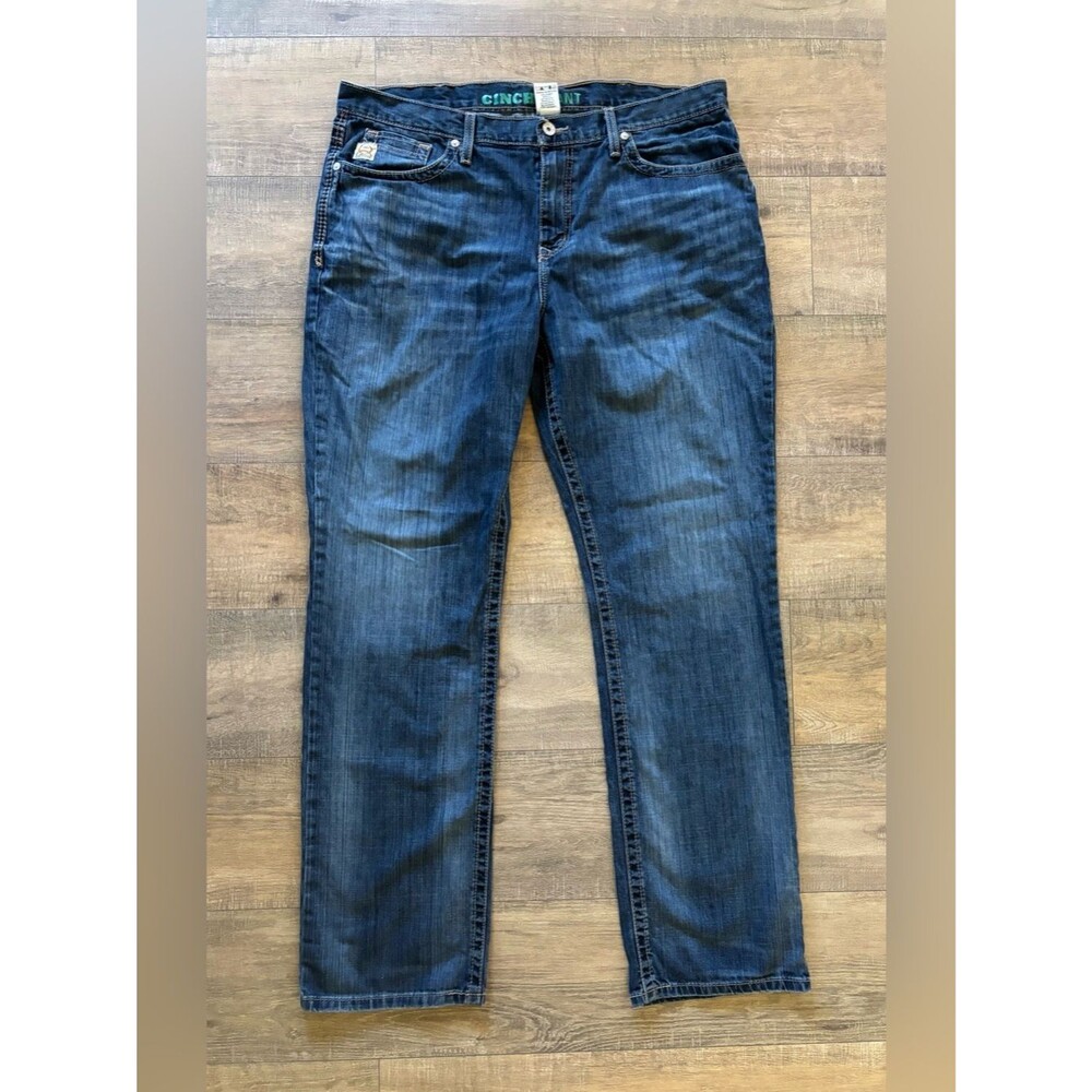 Cinch grant men’s size 38 medium wash blue denim straight leg jeans